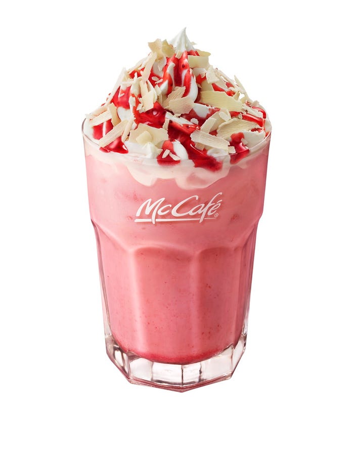 アイスホワイトチョコストロベリーラテ/画像提供:日本マクドナルド