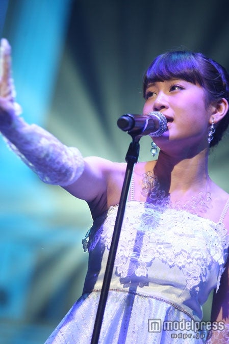 前田敦子（C）AKS