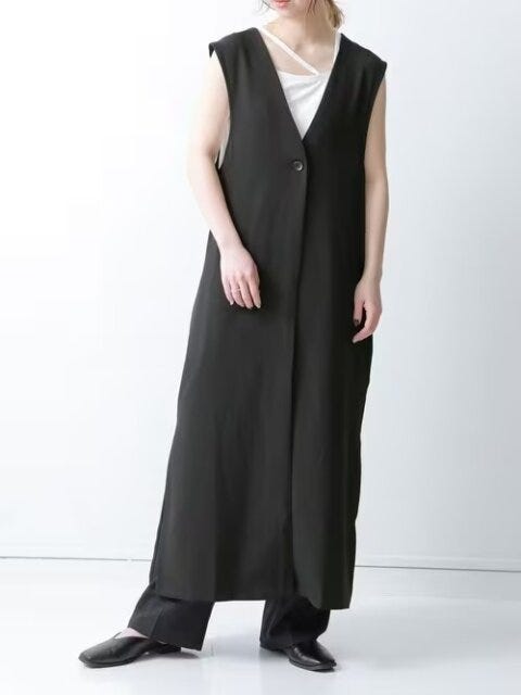 黒ロングジレ