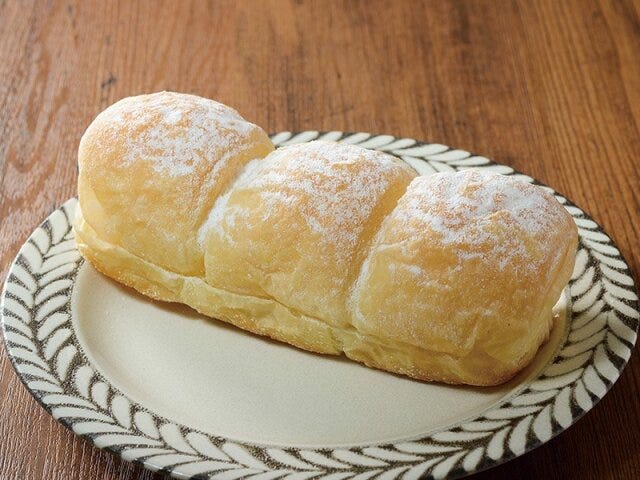 ローソンの贅沢な生ふわもちパン