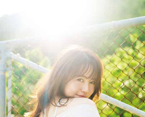 磯山さやか、セクシーなボディスーツで魅力の美ヒップ披露 6年ぶり写真集が重版決定<and more>