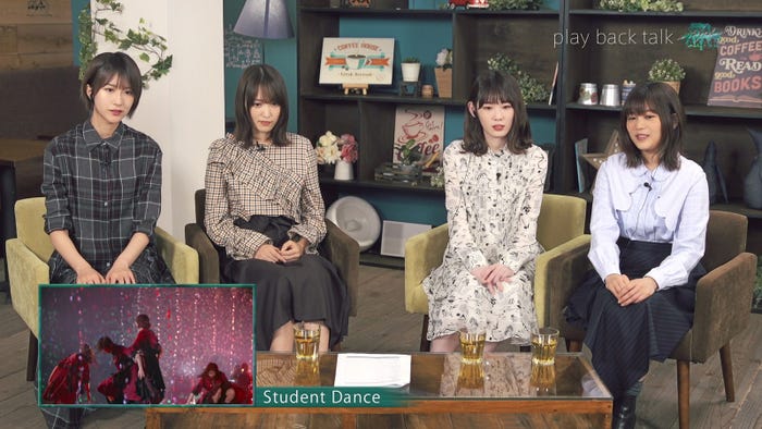 土生瑞穂・菅井友香・小池美波・尾関梨香(提供写真)