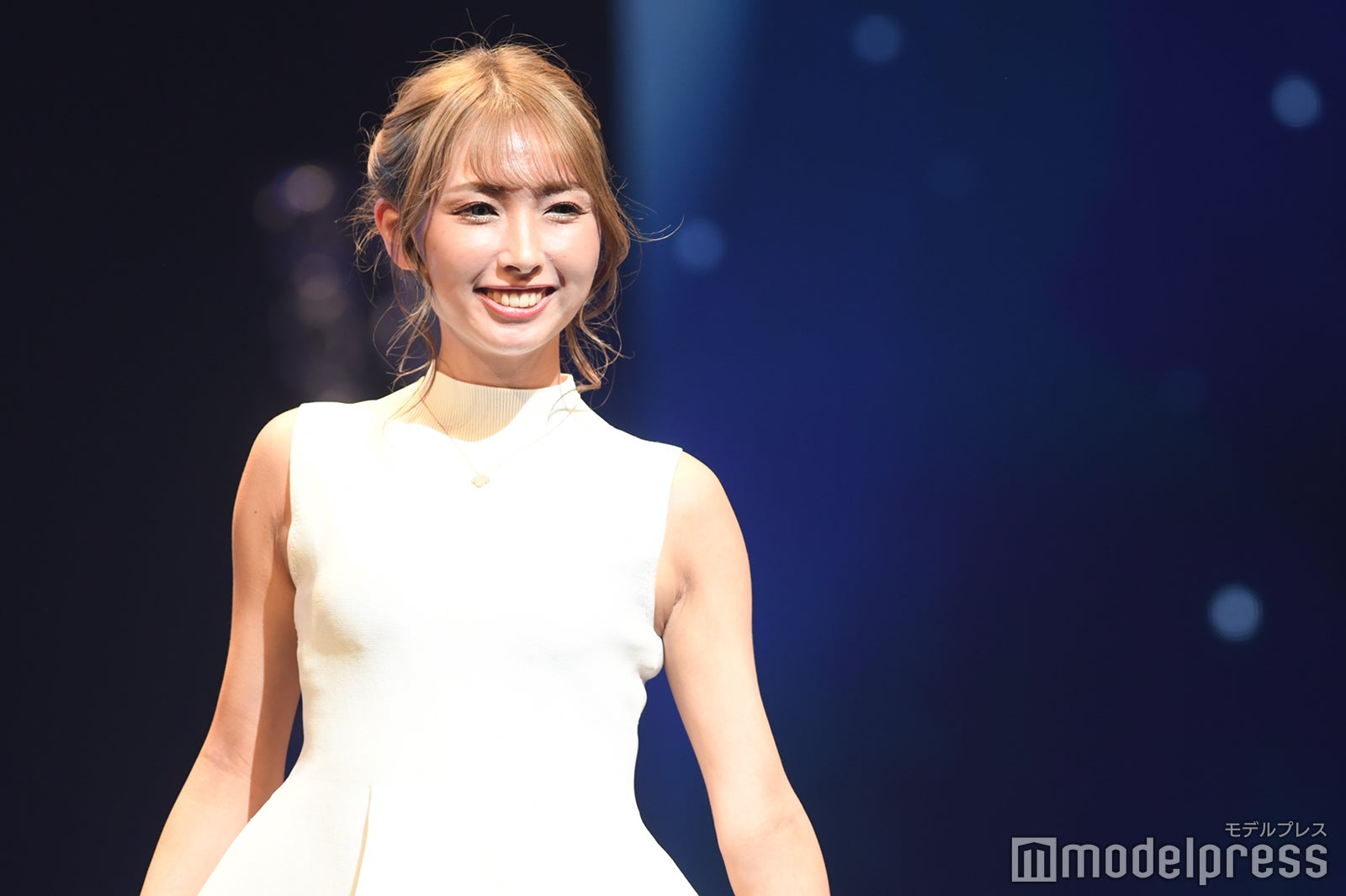 （C）モデルプレス