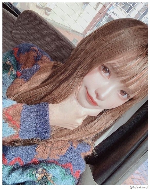 “AI画像疑惑”で話題・2児のシングルマザー藤咲凪、リスカ跡の理由説明