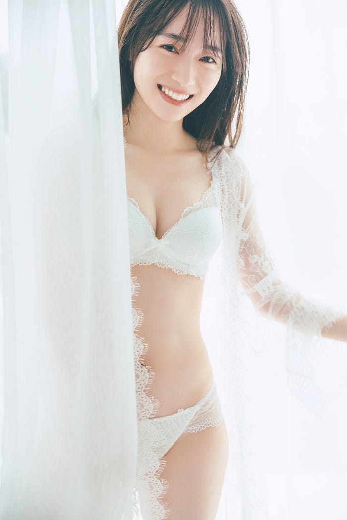 守屋麗奈(C)Seed & Flower LLC/竹書房 撮影:東 京祐