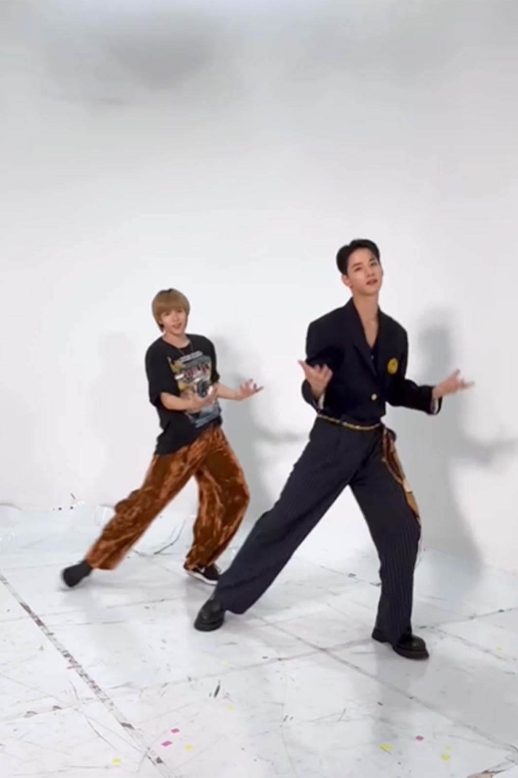 ショウタロウ、佐藤景瑚／JO1公式Instagramより