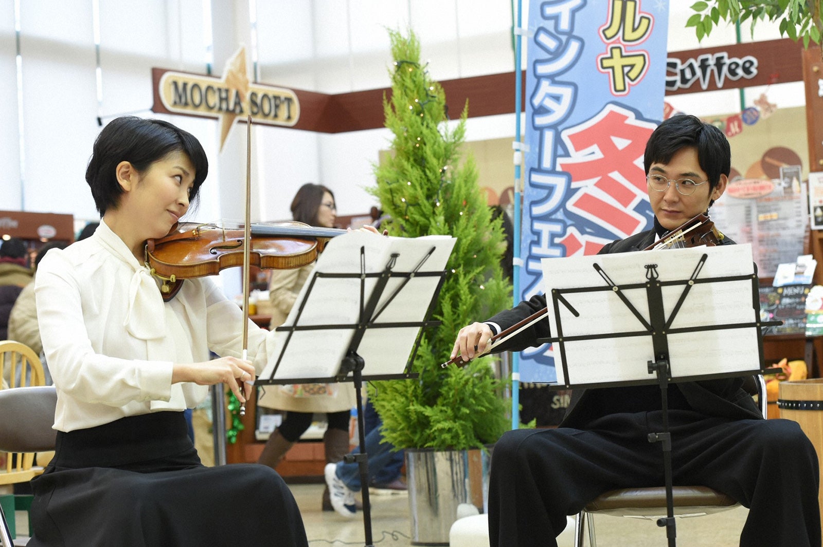 松たか子、松田龍平「カルテット」第1話より（C）TBS