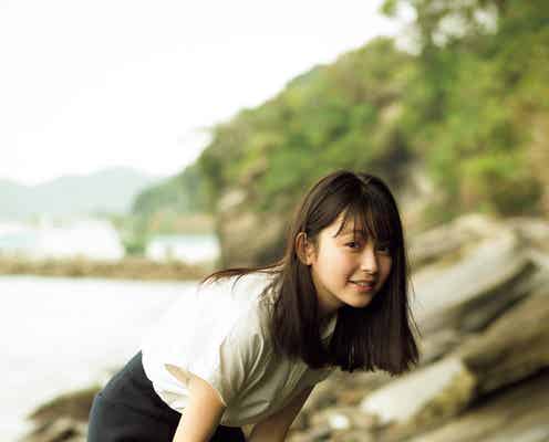 ティーンのカリスマ・久間田琳加が初登場 “ナチュラル美”で魅せる
