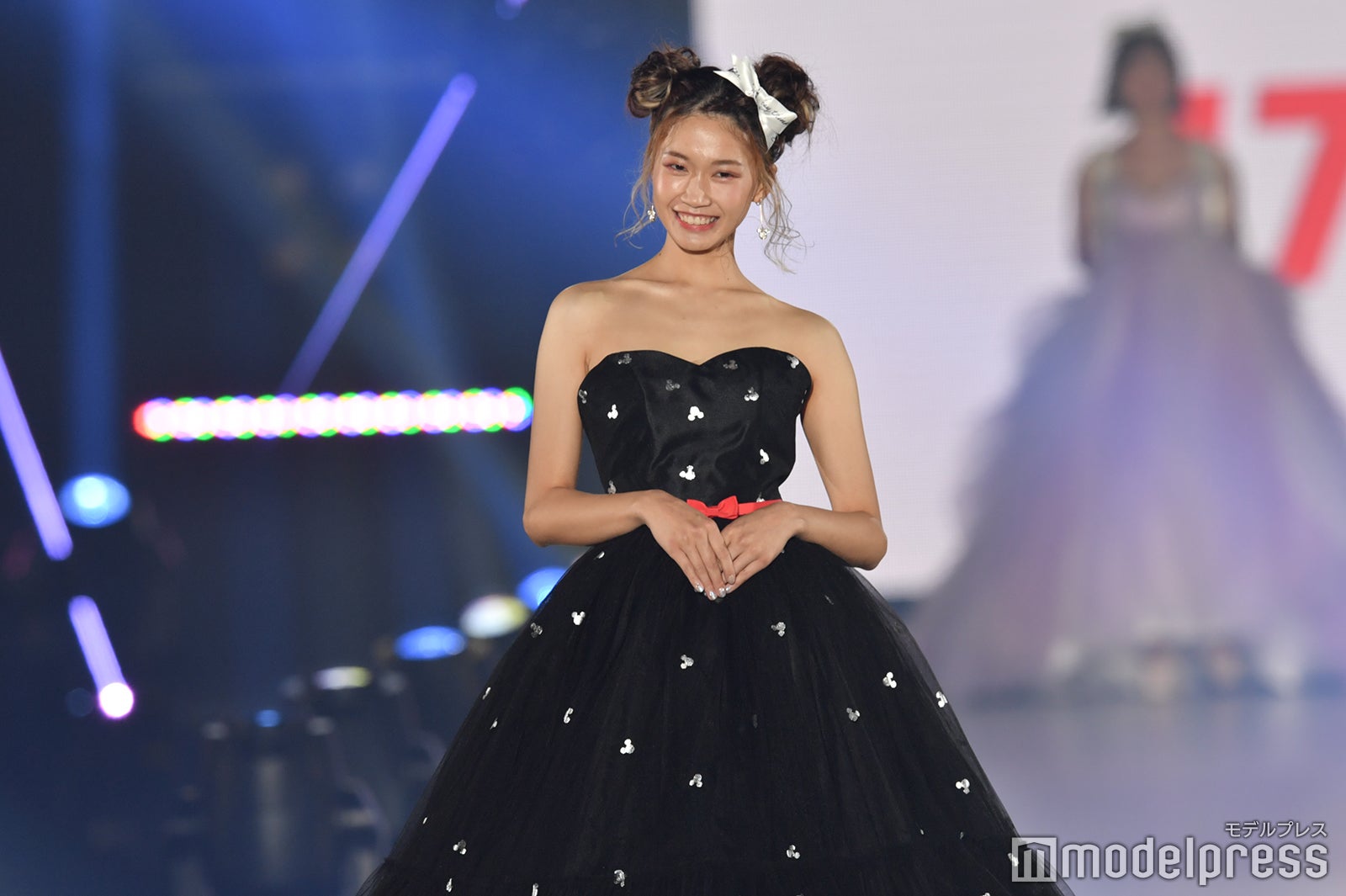 （C）モデルプレス