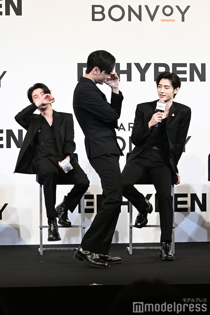 JAY(ジェイ)の「Bad Desire (With or Without You)」独特アレンジに笑いが止まらないJAKE(ジェイク)(C)モデルプレス