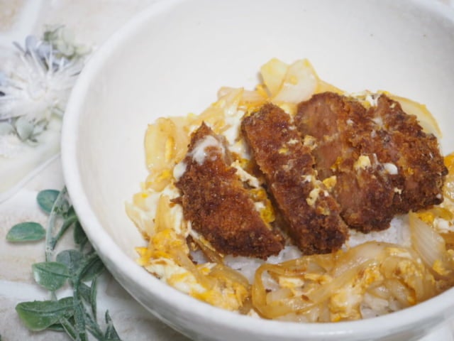 業務スーパー冷凍ハムカツのアレンジハムカツ丼