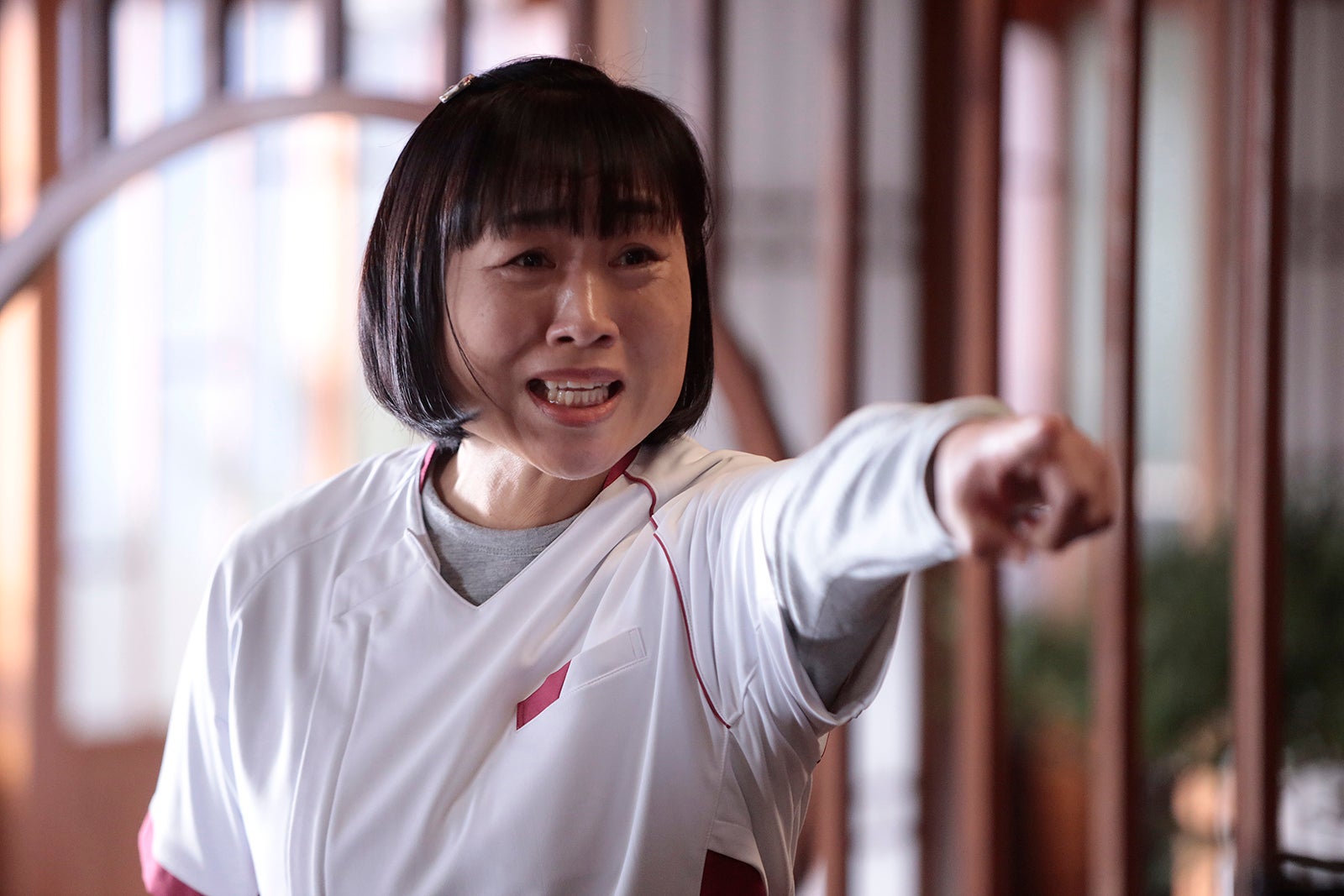 山崎静代「プライベートバンカー」第6話（C）テレビ朝日