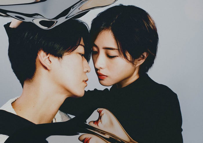 亀梨和也、石原さとみ(C)テレビ朝日