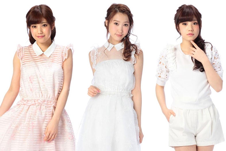 「透け感トップス」なら色っぽい＆細見えが叶う！