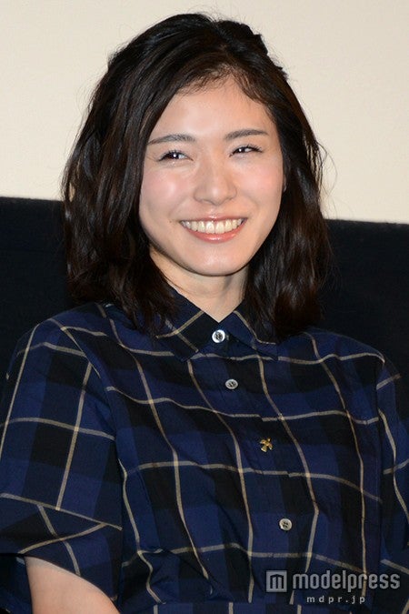 松岡茉優
