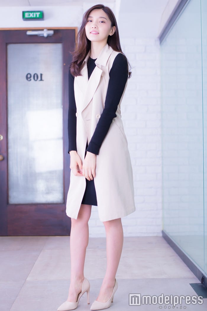 静まなみ(C)モデルプレス