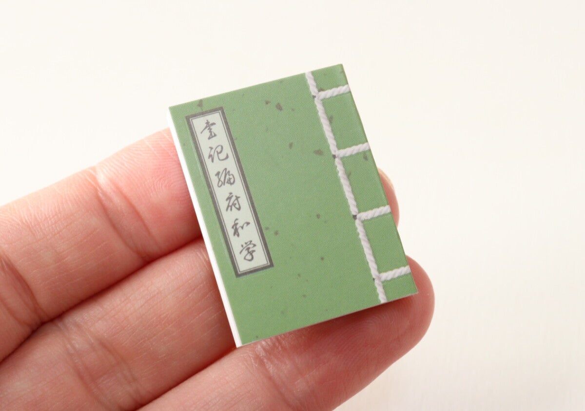 正直ここまで寄せる必要ある！？100円とは思えないミニチュア商品