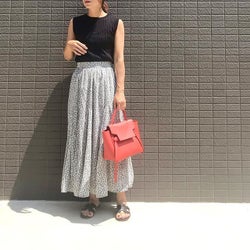 どのくらい先取りすればいい? 元デザイナーが教える「夏→秋」季節の変わり目コーデの作り方