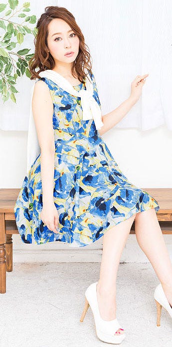 ウエスト切り替え☆花柄ノースリーブフレアワンピース「神戸レタス」2990円(税込)