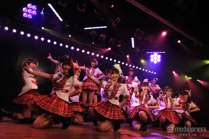 「AKB48劇場8周年特別記念公演」/(C)AKS