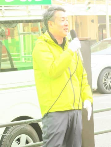 維新副代表 衆院候補の演説に登場も「応援に来ましたがなかなか難しいですね」→大阪市では「トリプル選」、自身は市長選に