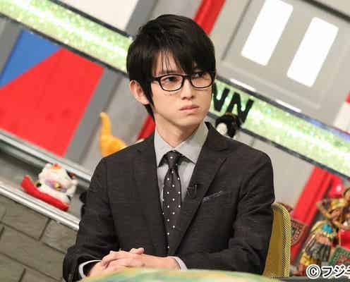 本郷奏多の黒縁メガネ姿×スーツがイケメンすぎる!クールな眼差しに胸キュン