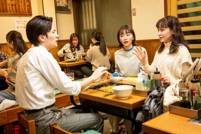 (左から)深澤辰哉、見上愛、奈緒「春になったら」第8話より(C)カンテレ