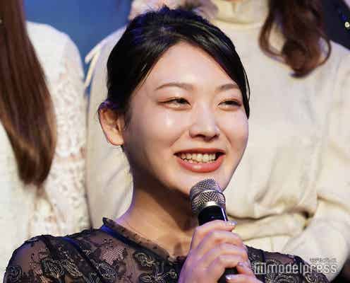 「ノブロックTV」で話題・風吹ケイ「一応元CAです」制服姿で美脚チラリ「スタイル抜群」「美貌がすごい」絶賛の声