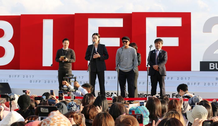 (左から)菅田将暉、ヤン・イクチュン、岸善幸監督 (提供写真)