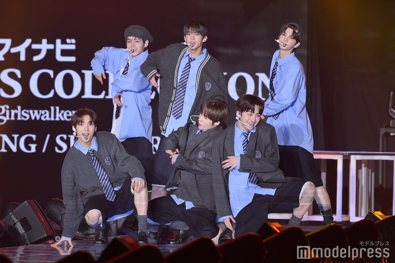 （C）モデルプレス