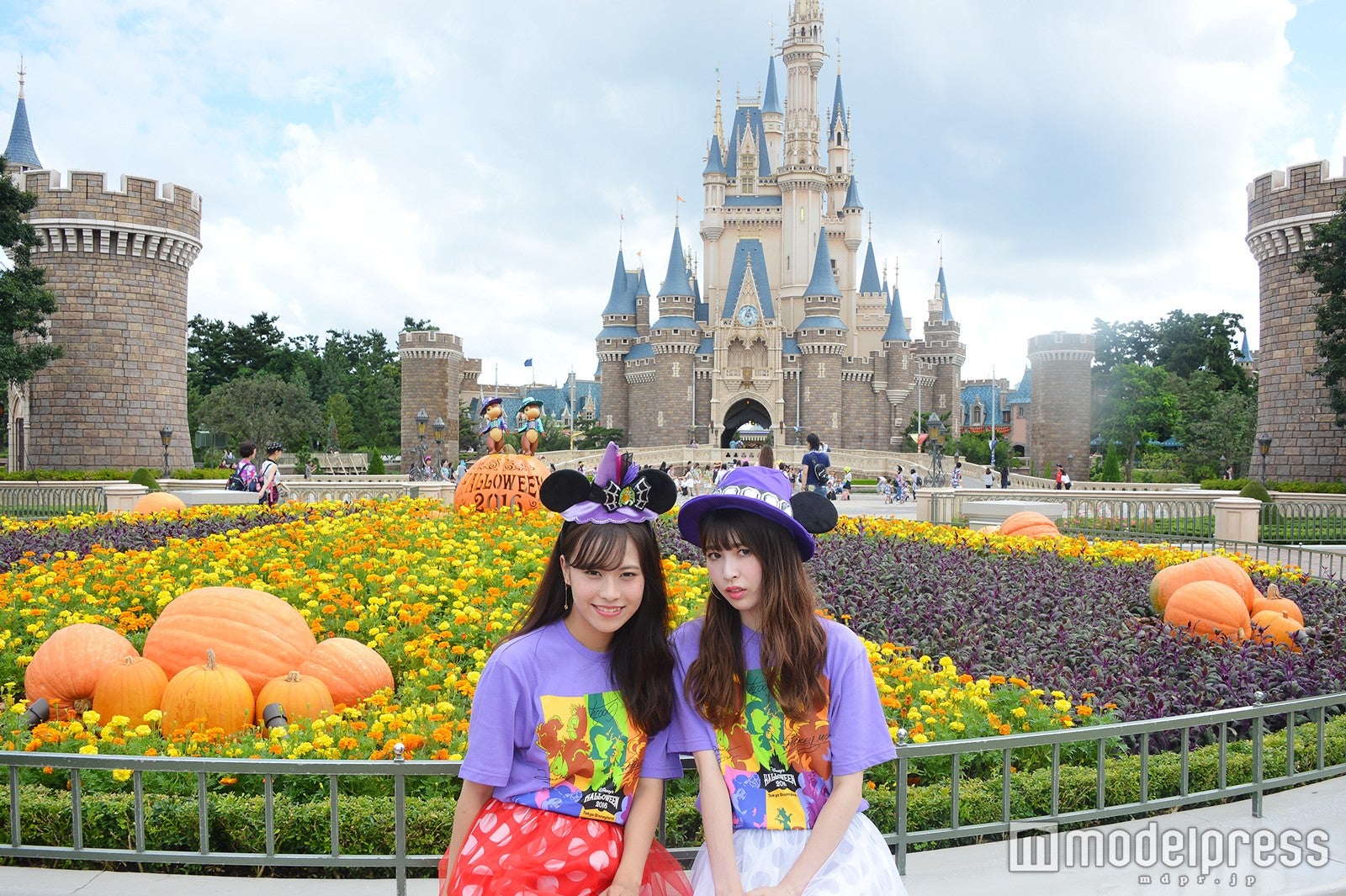 デコレーション／モデル：山本沙樹（左）、田方萌子（右）／（C）モデルプレス