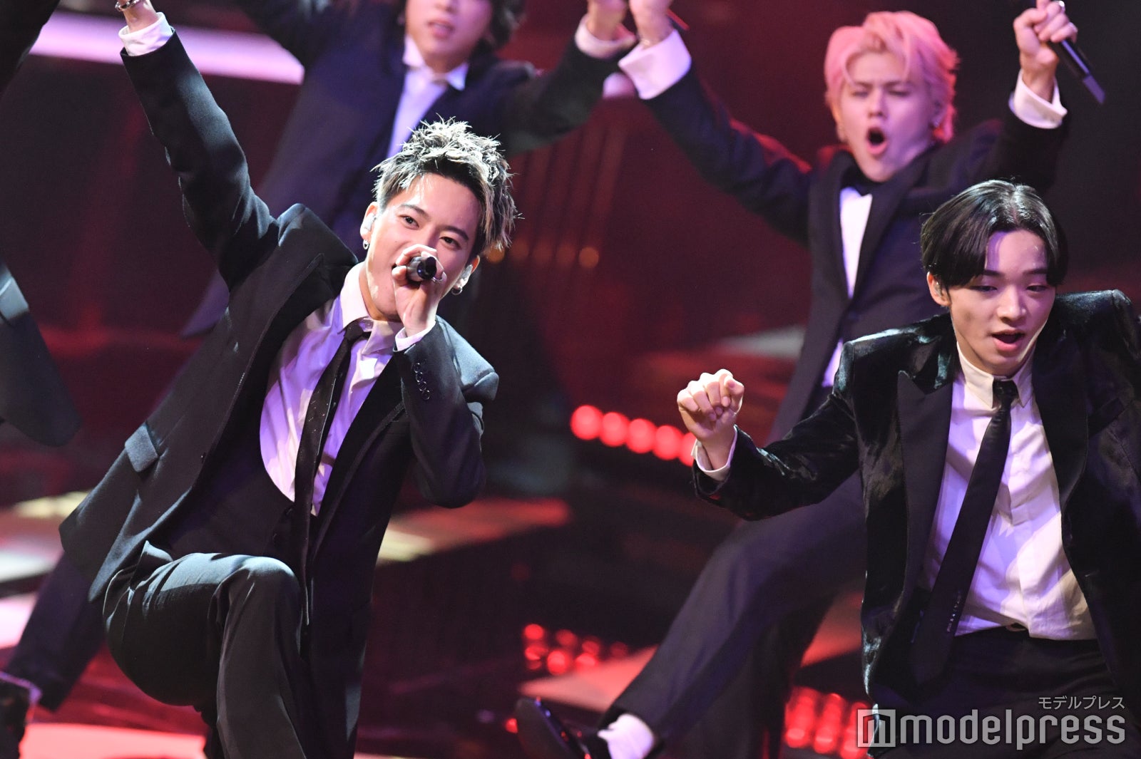 （C）モデルプレス