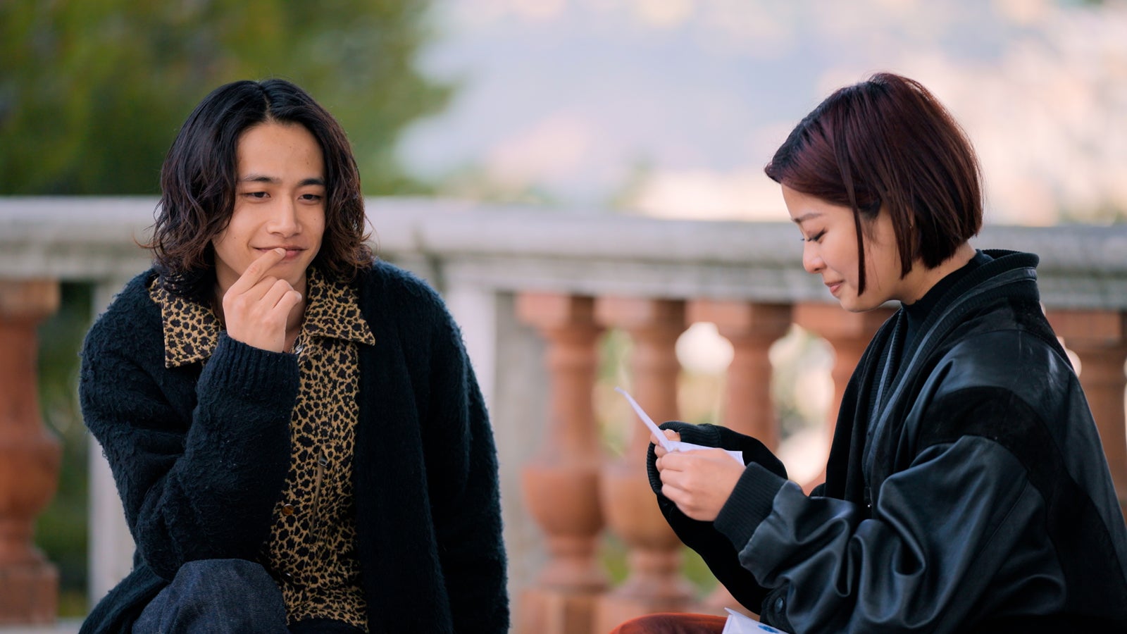 Netflix新恋リア「オフライン ラブ」小泉今日子＆令和ロマンが太鼓判押す2人 年上女子＆年下男子がプロヴァンス巡るロマンチックデートへ