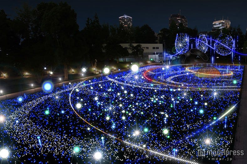 クリスマスの“宇宙イルミ”に新演出 LED約52万個が星のようにきらめく