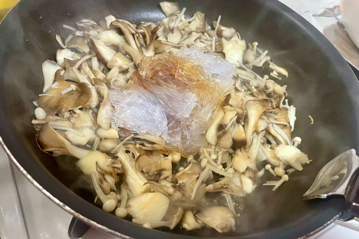 パリパリきのこ春巻き