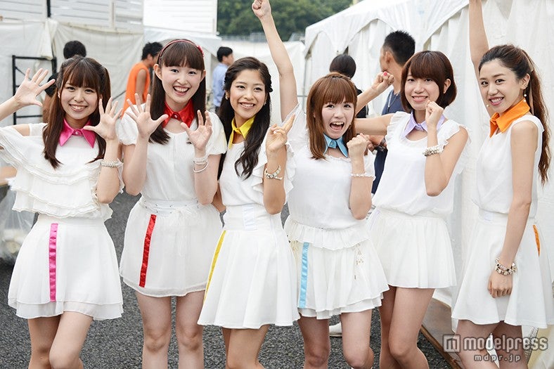 Re:ガールズ（左から）白石柚月、福井有彩、ayumi、愛内みさ、千畝あずみ、yui