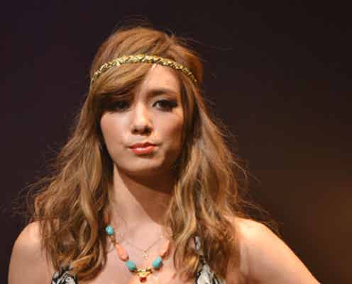 人気モデル谷口紗耶香、1年前の離婚を公表