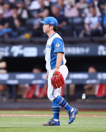 日本ハム・山本拓実が右肘クリーニング手術 試合復帰まで約3カ月