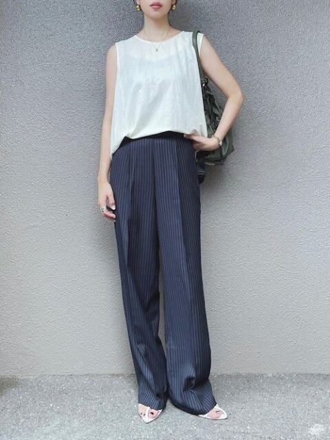 ワイドパンツ　コーデ