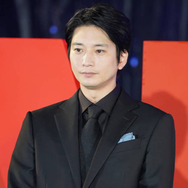 向井理、足を痛めても強い覚悟で臨んだ舞台『ハリー・ポッター』を回想「お客さんのためになるので」 - モデルプレス