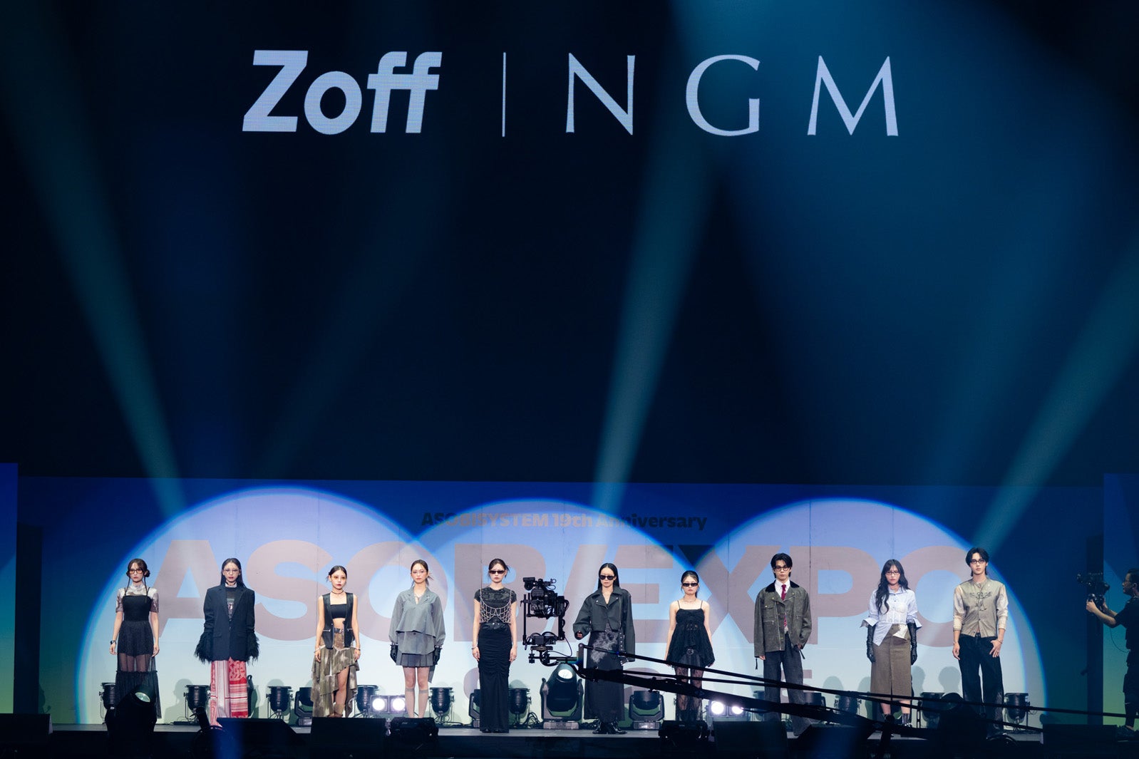 なごみ「Zoff」コラボステージ、立花琴未・塩川莉世・宇佐卓真ら集結 サングラス姿でオーラ全開【ASOBIEXPO 2026】