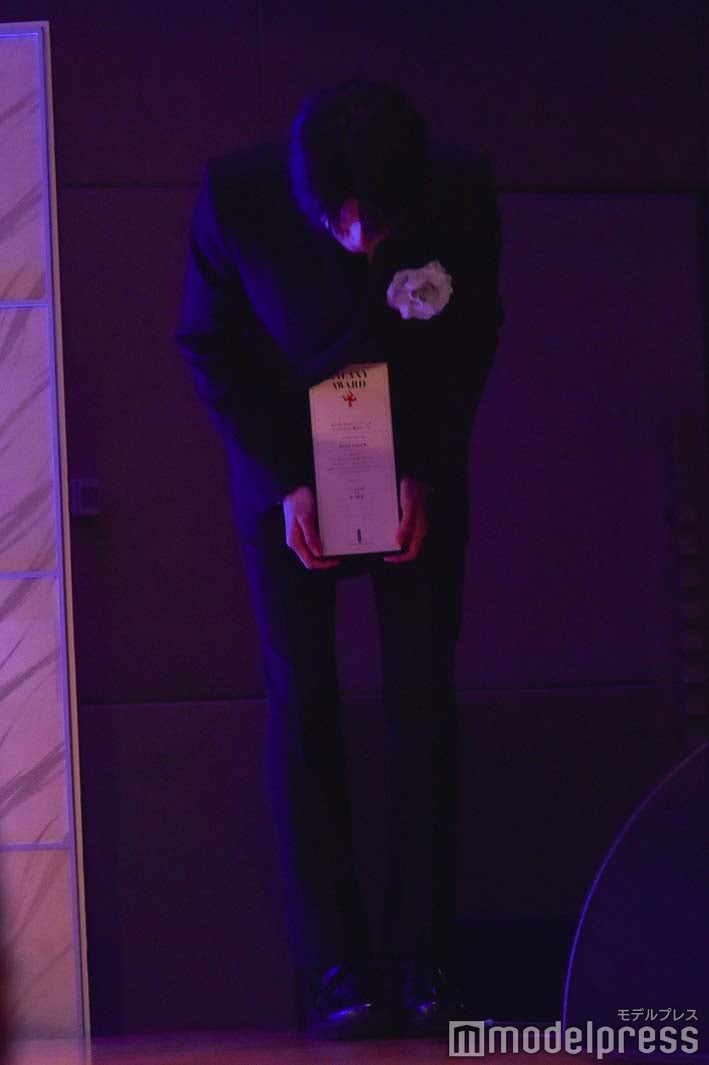 最後に深く一礼して去った萩原利久 （C）モデルプレス