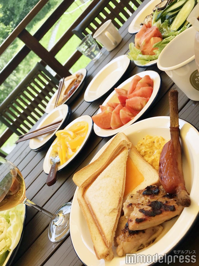 朝食（C）モデルプレス