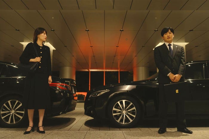 菊地凛子、劇団ひとり「花咲舞が黙ってない」第6話より(C)日本テレビ