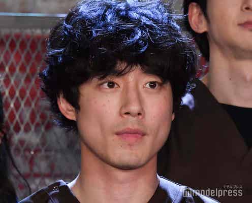坂口健太郎は「脱いだらすごい」前田旺志郎・鈴木紗理奈ら共演者が熱弁「ごめんね、セクハラみたいになっちゃって」<Dr.チョコレート>