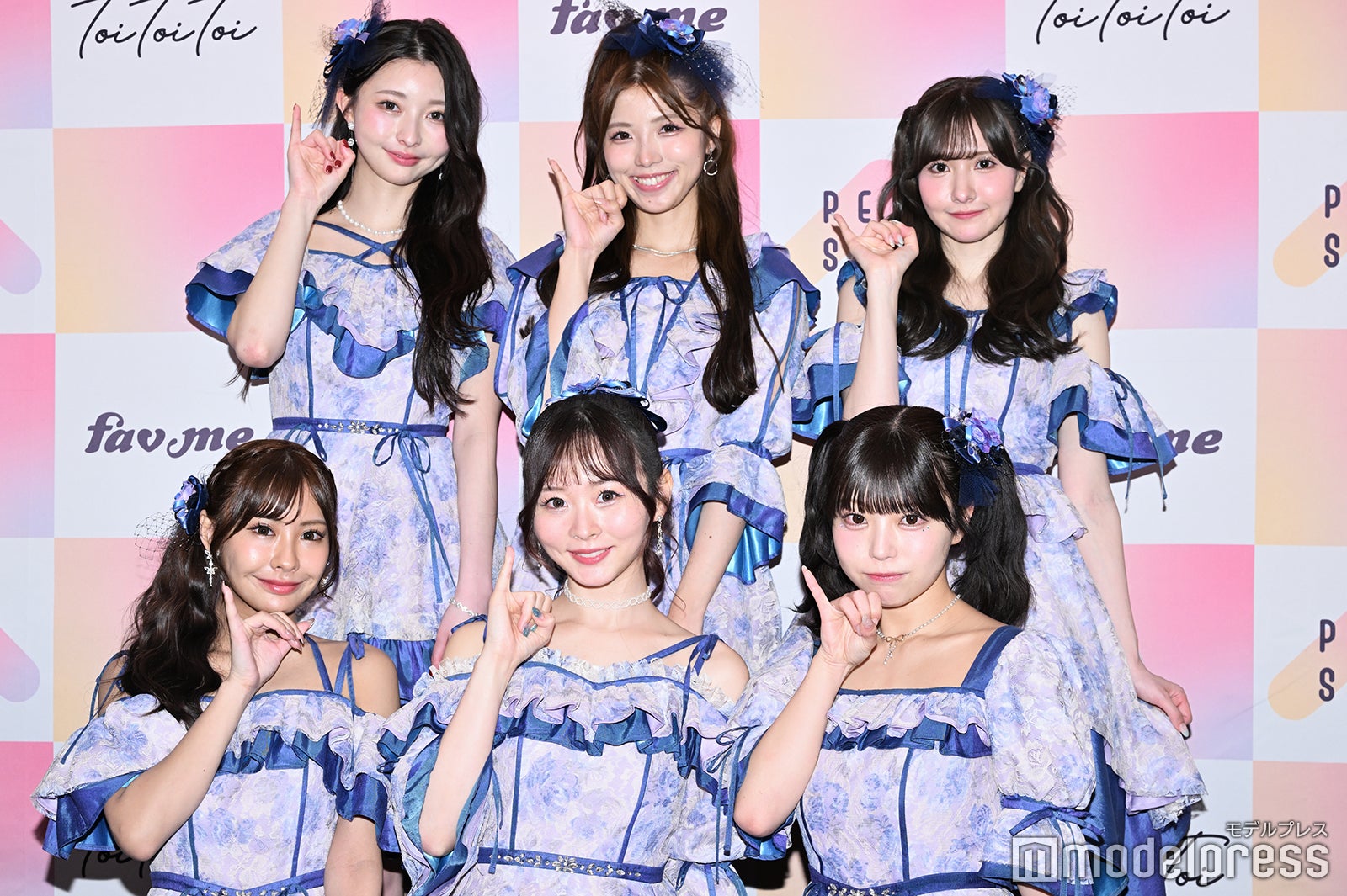 Toi Toi Toi（後列左から）橋本萌花、一条カオリ、前垣さら（前列左から）星野ティナ、谷屋杏香、さくらもも（C）モデルプレス