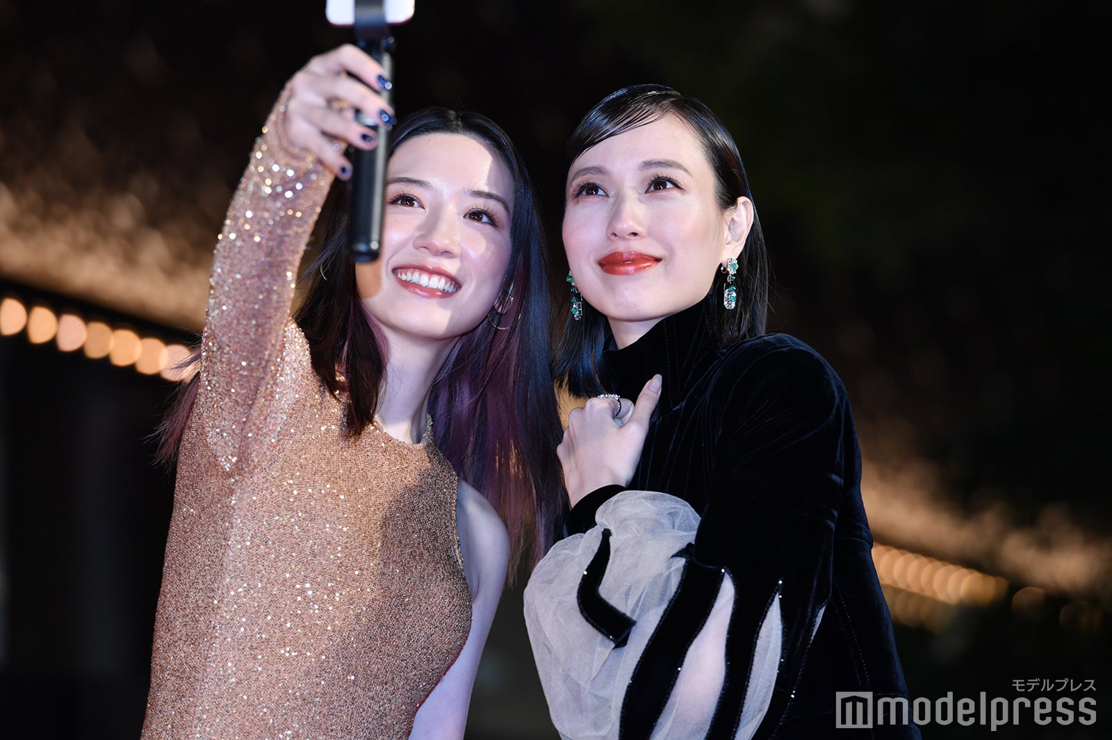 永野芽郁、戸田恵梨香（C）モデルプレス