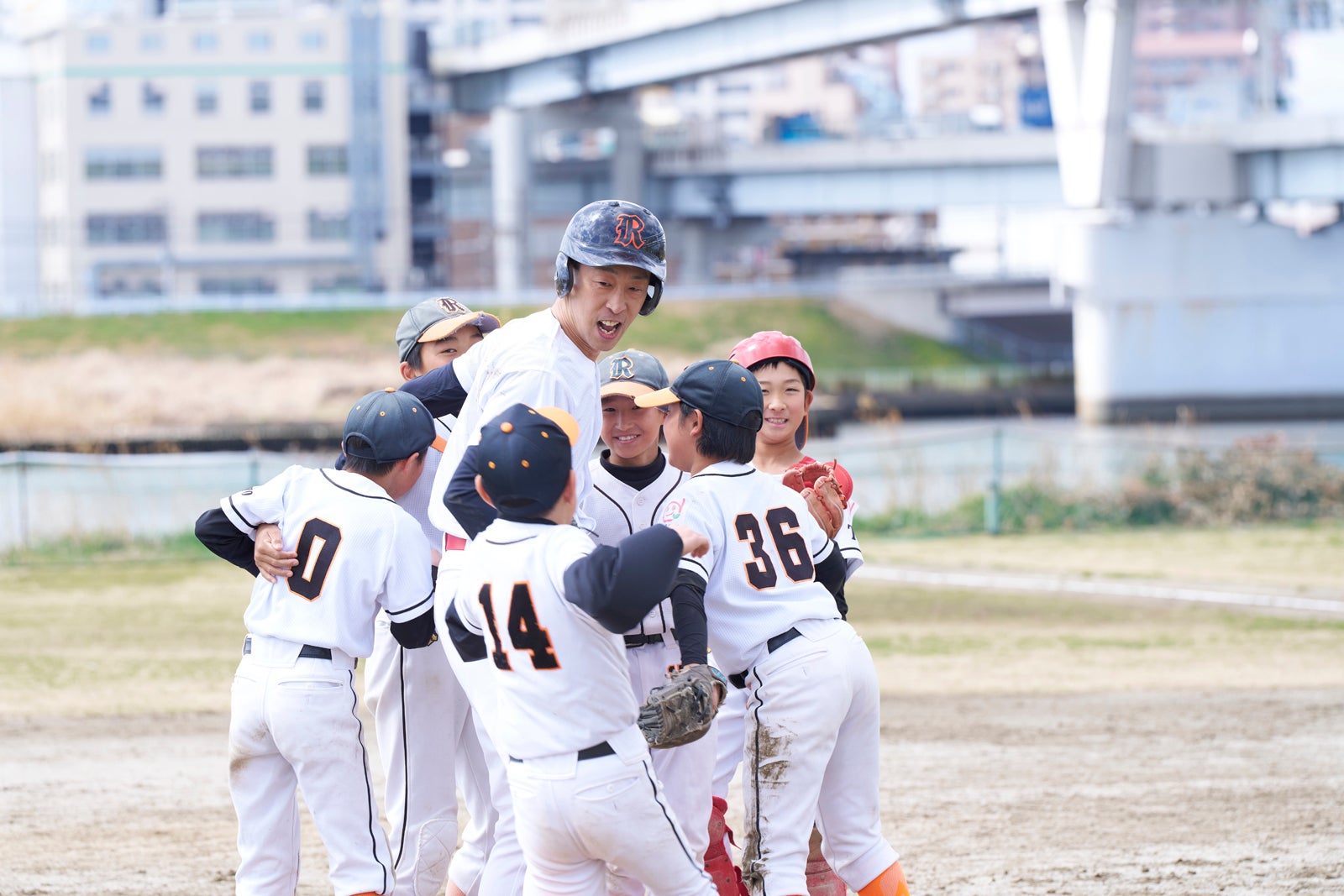 北村有起哉「いつか、ヒーロー」第1話（C）ABCテレビ