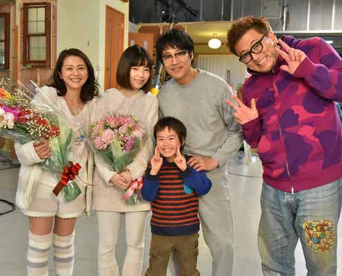 堤真一・小泉今日子ら“左江内一家”クランクアップでクレーム?「楽な現場だった」「だめになった」