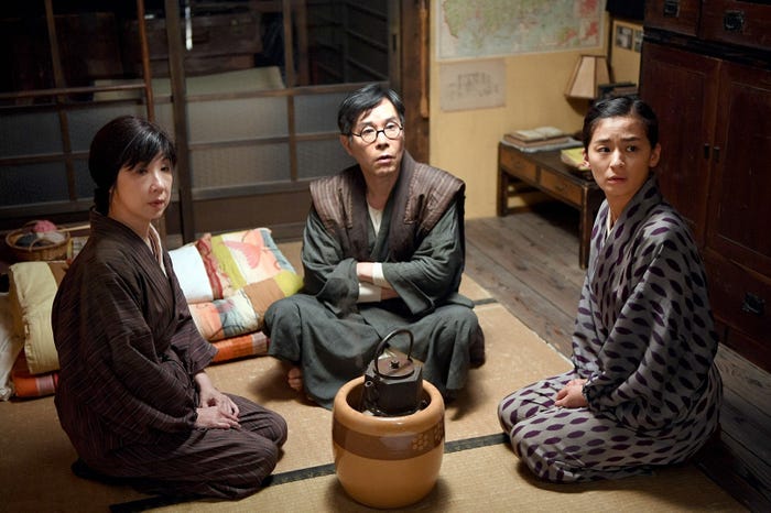 伊藤蘭、田口トモロヲ、尾野真千子/「この世界の片隅に」最終話より(C)TBS